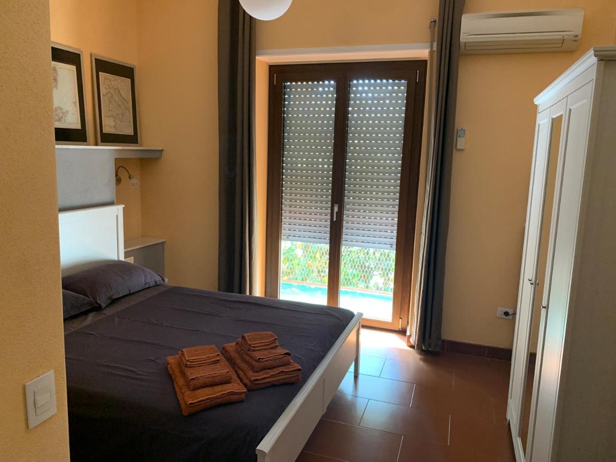 Casa Cervo Lägenhet Olbia Exteriör bild